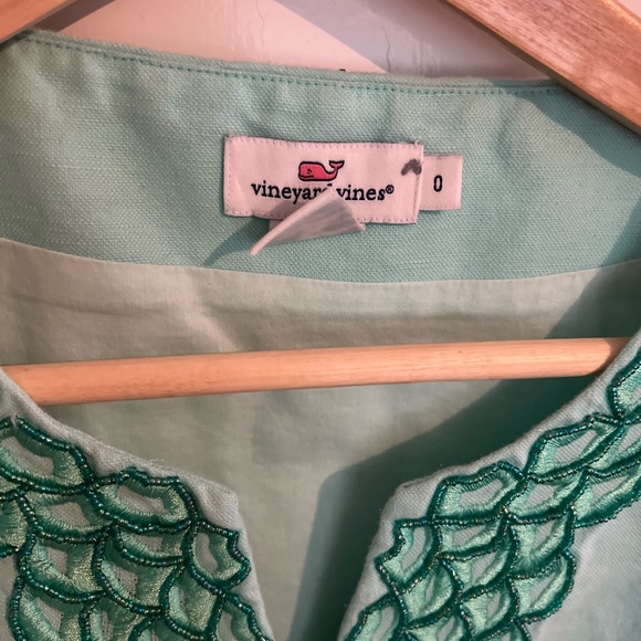 Vineyards Vines Embellished Sleeveless Top - Picture 3 of 4